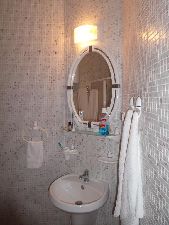 גולדן סנדס Hotel Paradise חדר תמונה